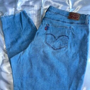 Levi's Light Blue Denim Jeans with Frayed Hem